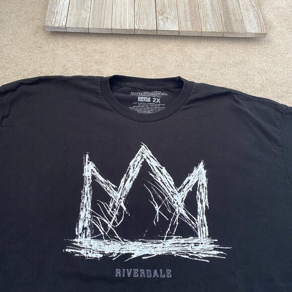 Riverdale Jughead Jones Scratch Crown T-Shirt Size 2X TV Show Archie Comics - Picture 2 of 14